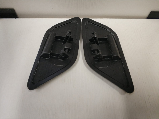 Крышка форсунки омывателя фары VW Tiguan 2007-2011 Крышка форсунки омывателя фары VW Tiguan 2007-2011